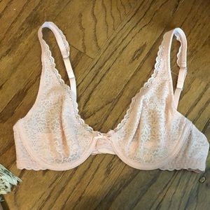 Light pink bralette with underwire